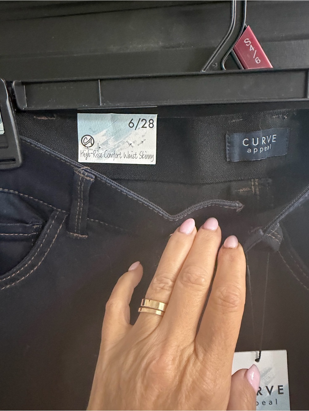 NWT Curve Appeal High Rise Comfort Waist Skinny Jeans Dark Wash Size 6/28 - Picture 6 of 11